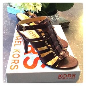 MICHAEL KORS LEATHER HEELS
